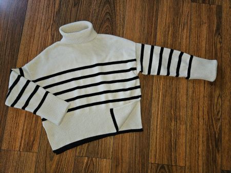 **BERSHKA** Oversized, cropped Pulli Gr. 158 / 164 (XS)