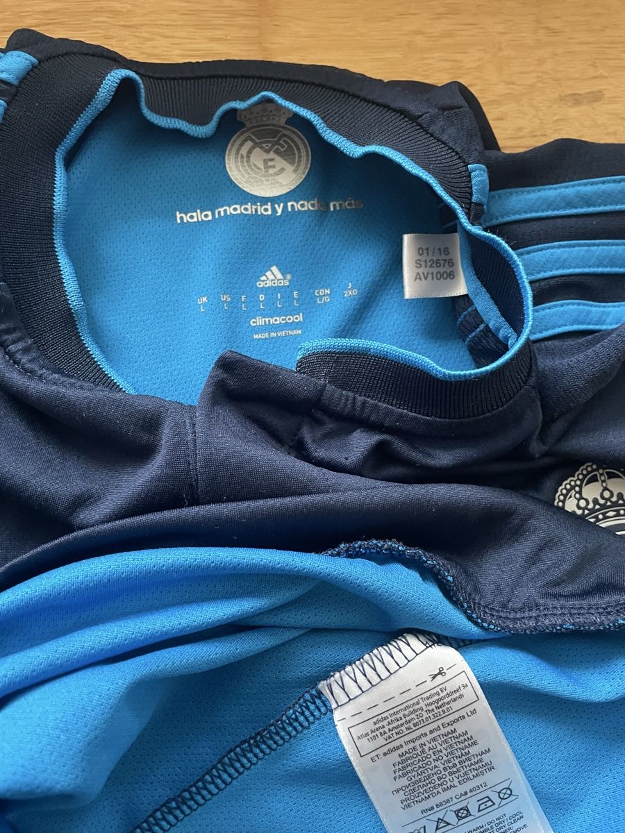 Real Madrid Leibchen & Hosen: Original Real Madrid 2015/2016 Bale – Gebraucht aus Windisch von KilianRMA 4
