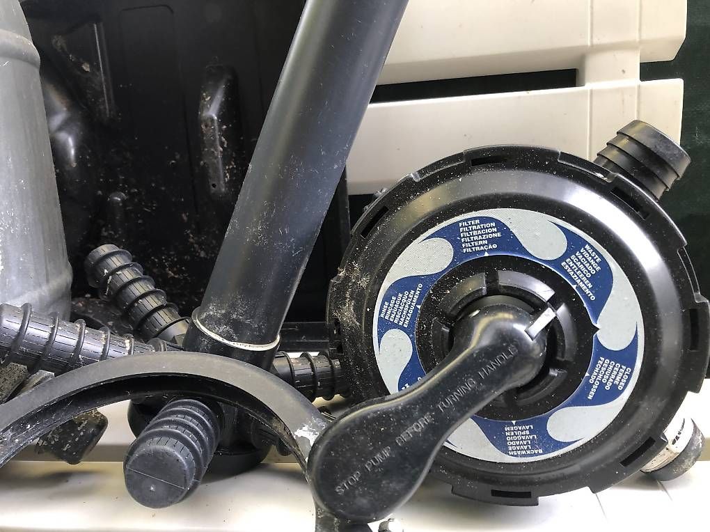 Pompe & Parti di ricambio: Wasserpumpe für Pool – Difettoso da Gossau SG venduto da Yoto 2