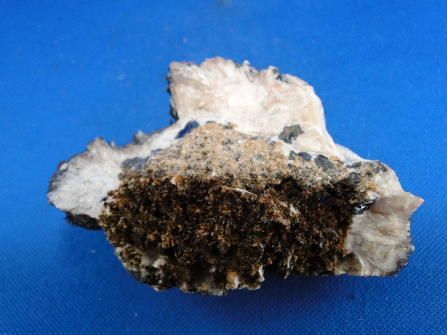 Mineralien & Heilsteine: Coronadite & Barite – Gebraucht aus Schinznach Bad von Demerald 4