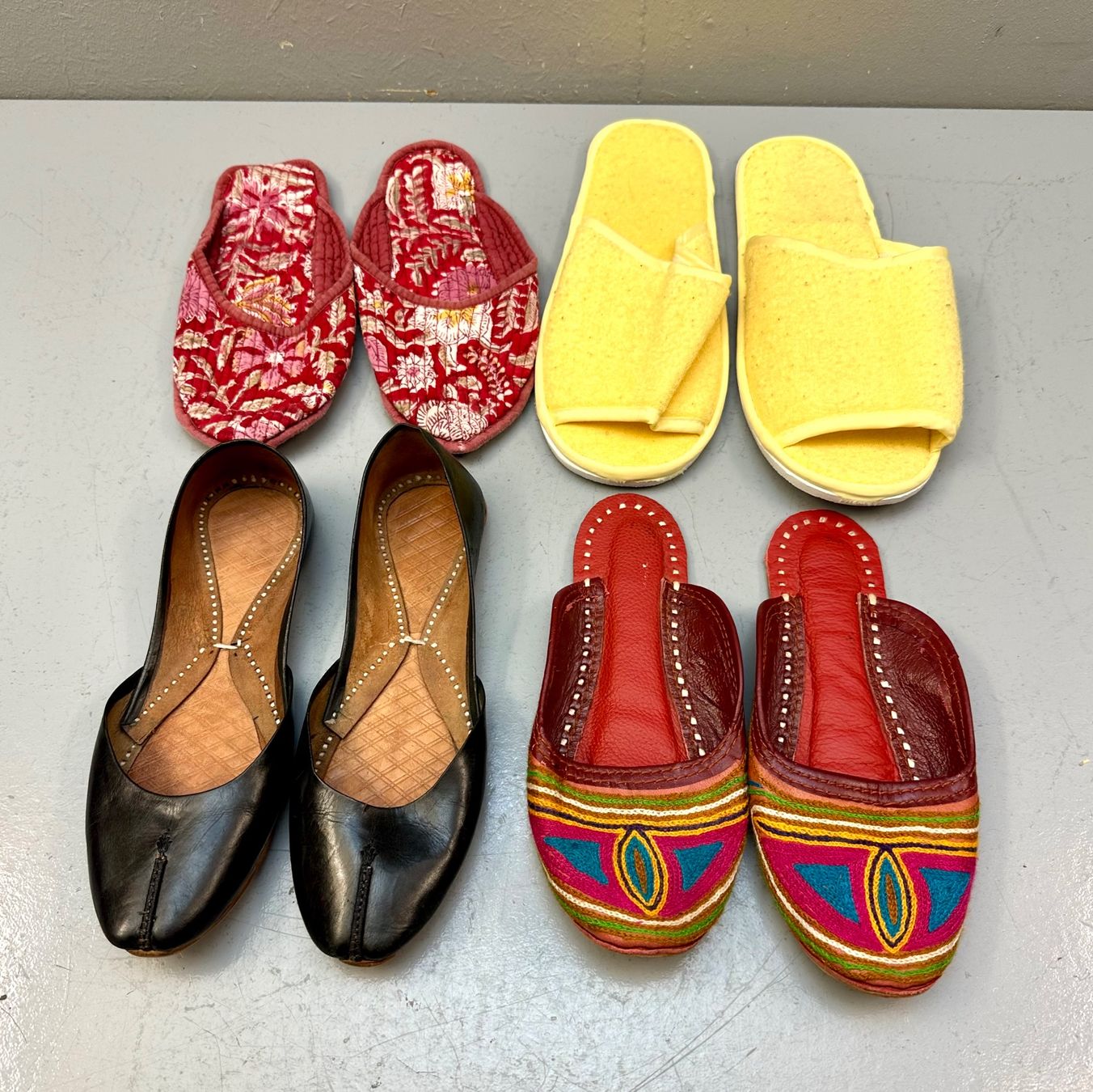 Damenschuhe: DAMENSCHUHE #44 AB 1.- !!! – Gebraucht aus Zürich von NIKI777