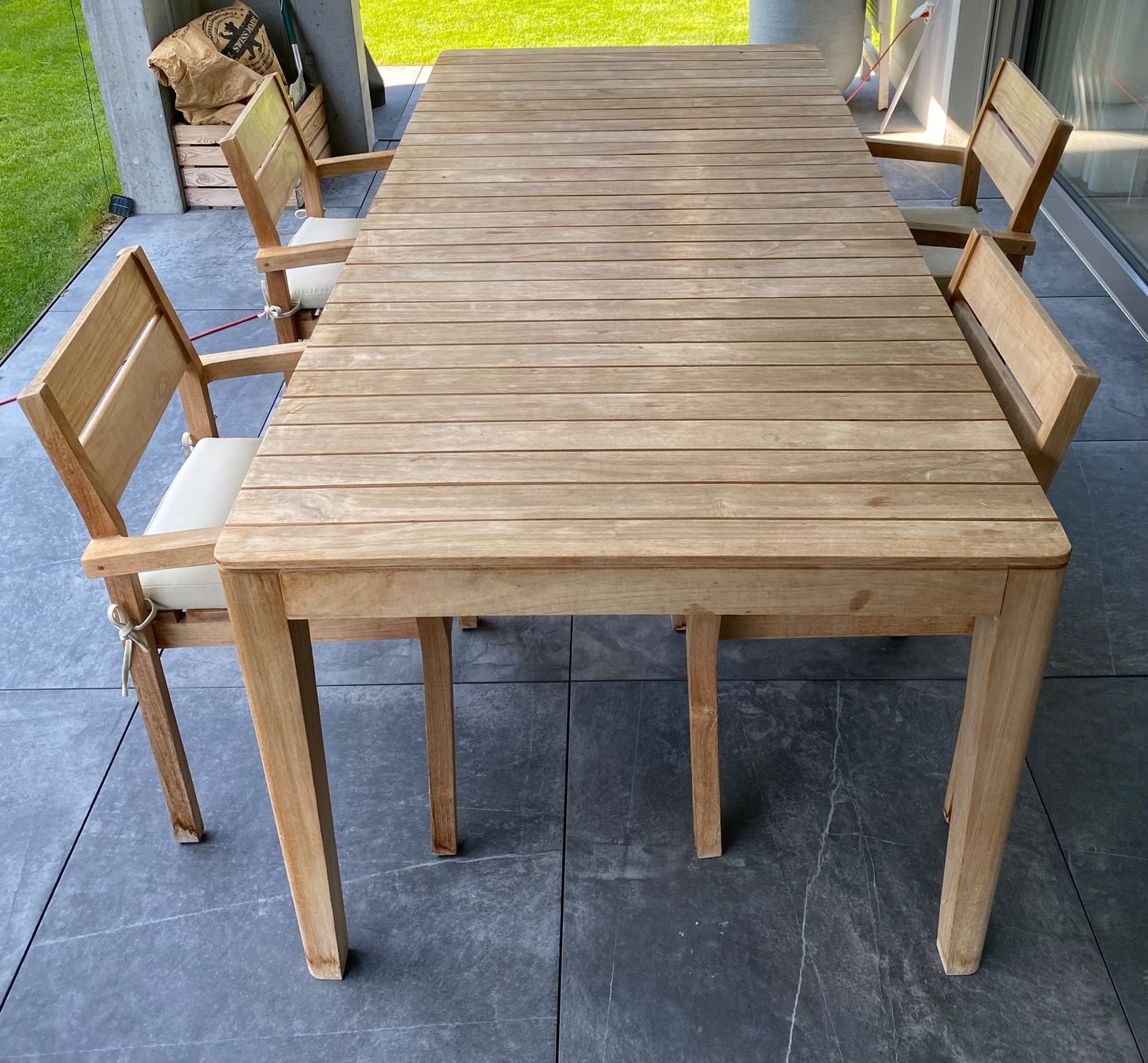 Set di tavolo e panche: Gartentisch Holz – Usato da Chur venduto da chrisdoc3
