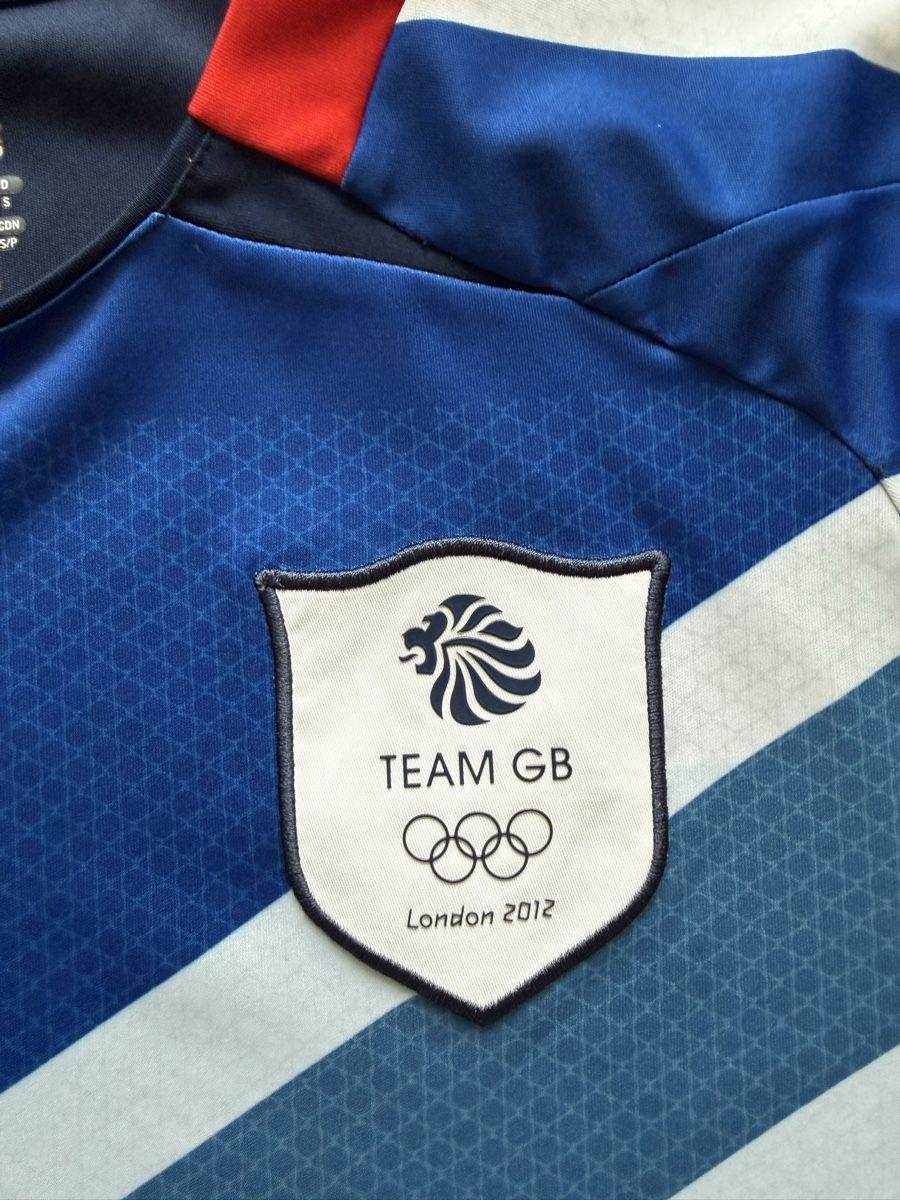 Adidas Canottiere & Pantaloni: England Trikot Gr. S Olympia 2012 – Usato da Zürich venduto da stefan.willi 1