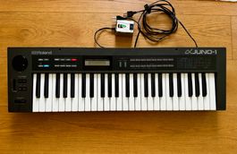 Roland Alpha Juno 1 - Synthesizer
