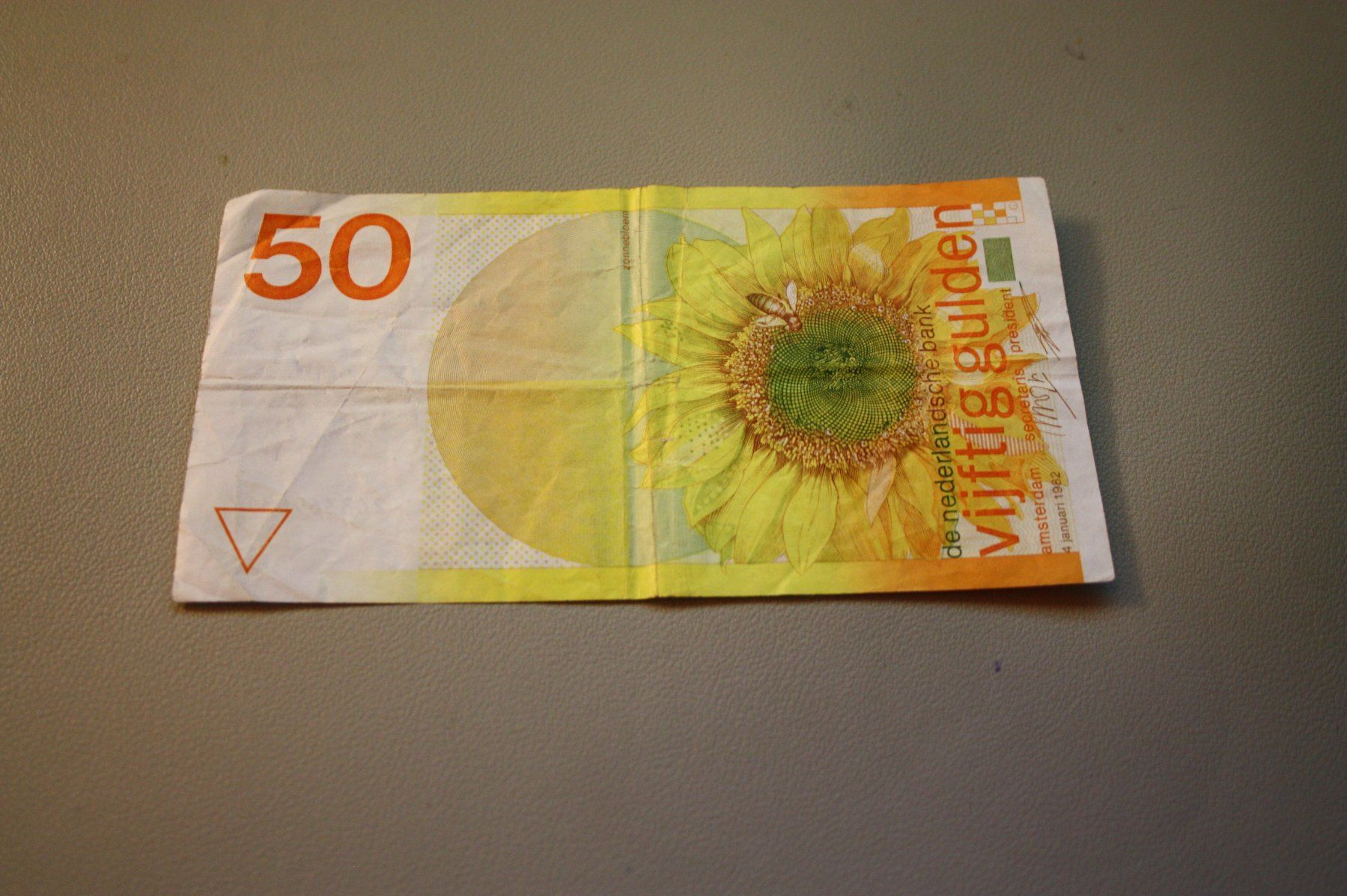 Banconote: Note Niederlande 50 Gulden 04.01.1982 – Usato da Flüelen venduto da Alt-und-Neu