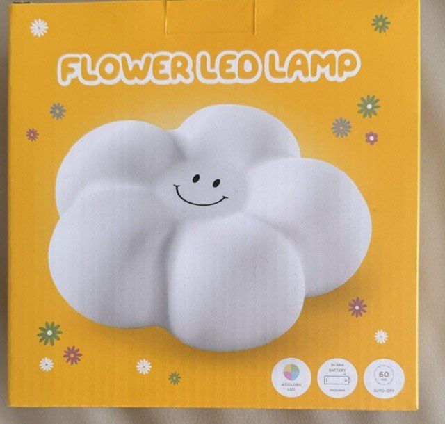 Lampade: Flower LED Lamp, LED-Lampe Blumenform – Nuovo e nell'imballaggio originale da Bäriswil BE venduto da Elmejor11