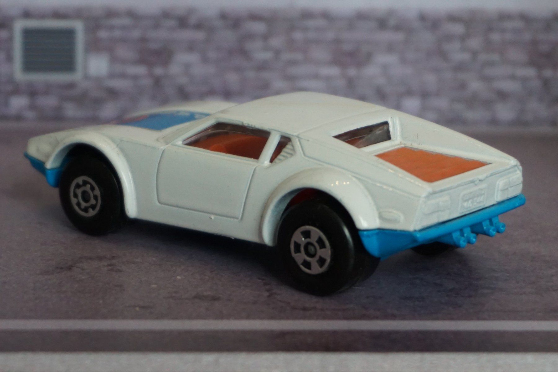 Matchbox Modellini d'auto: Matchbox De Tomaso Pantera ALT TOP !!!!!!!!!!!!!!!!!!!!!! – Usato da Reiden venduto da Doppeldecker69 1