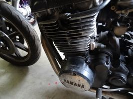 YAMAHA  XS750     1T5    VETERAN