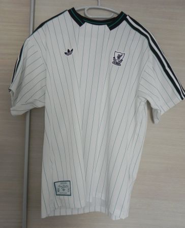 Icons Trikot FC Liverpool Grösse M - Saison 2025/26