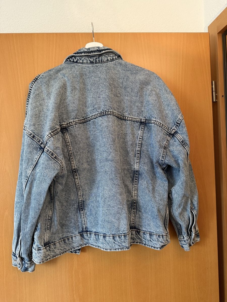 Bershka Giacche: Jeansjacke Grösse S – Usato da Mörschwil venduto da Seegurke18 3