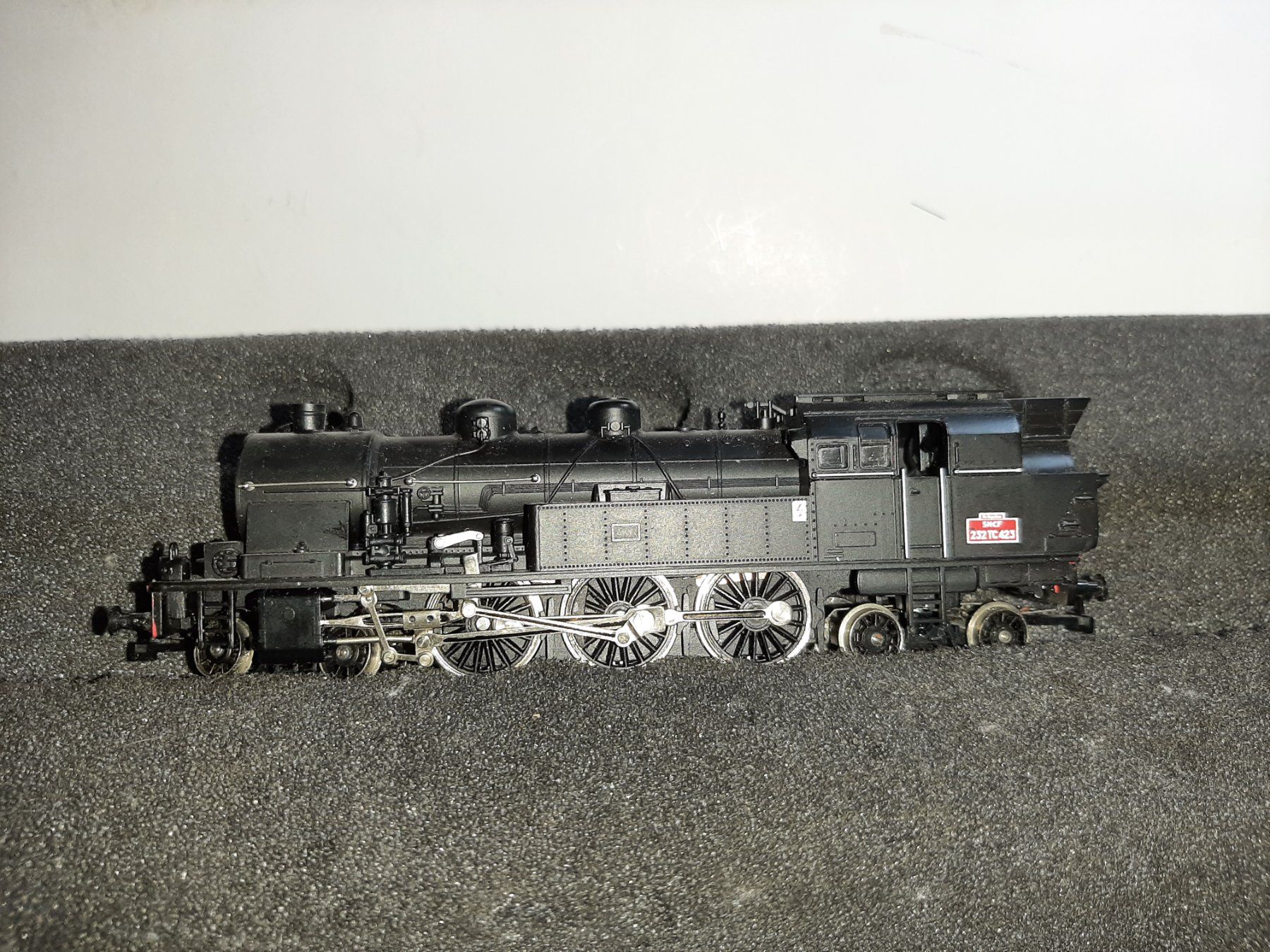 Liliput Modellini di ferrovie: LILIPUT SNCF 232 TC 423 REF.2 – Usato da Avully venduto da RIVALIS