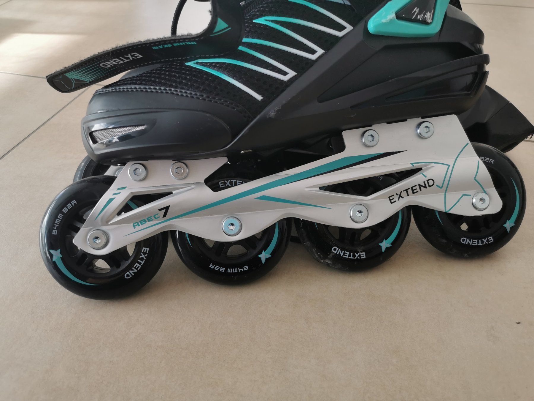Pattini in linea & Pattini a rotelle: Damen Inlineskates Grösse 39 – Usato da Rickenbach b. Wil venduto da VeryLovelyThings 2