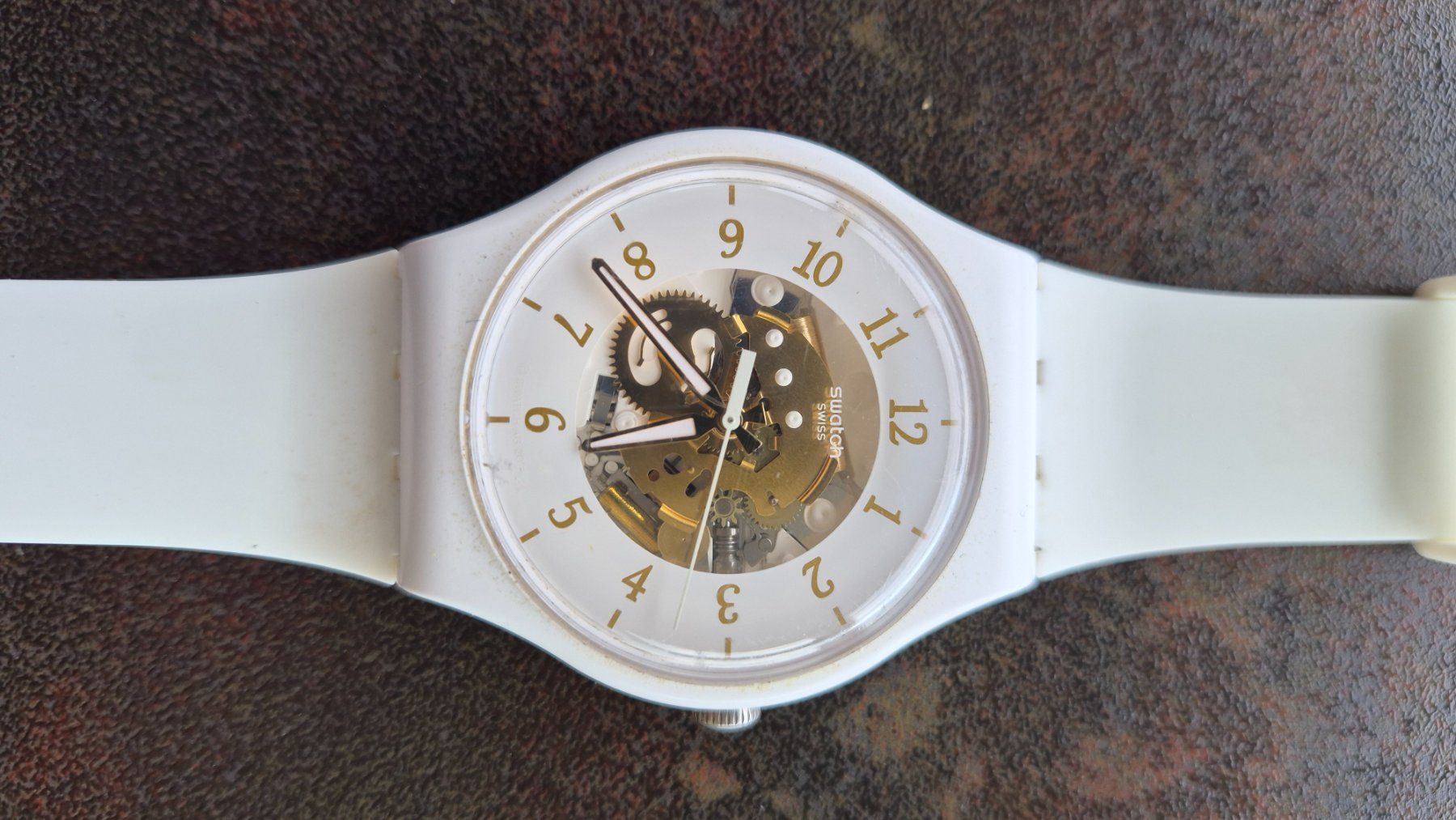 Swatch Orologi: SWATCHPAY - TAILSHEADSPAY – Usato da Stäfa venduto da poleg