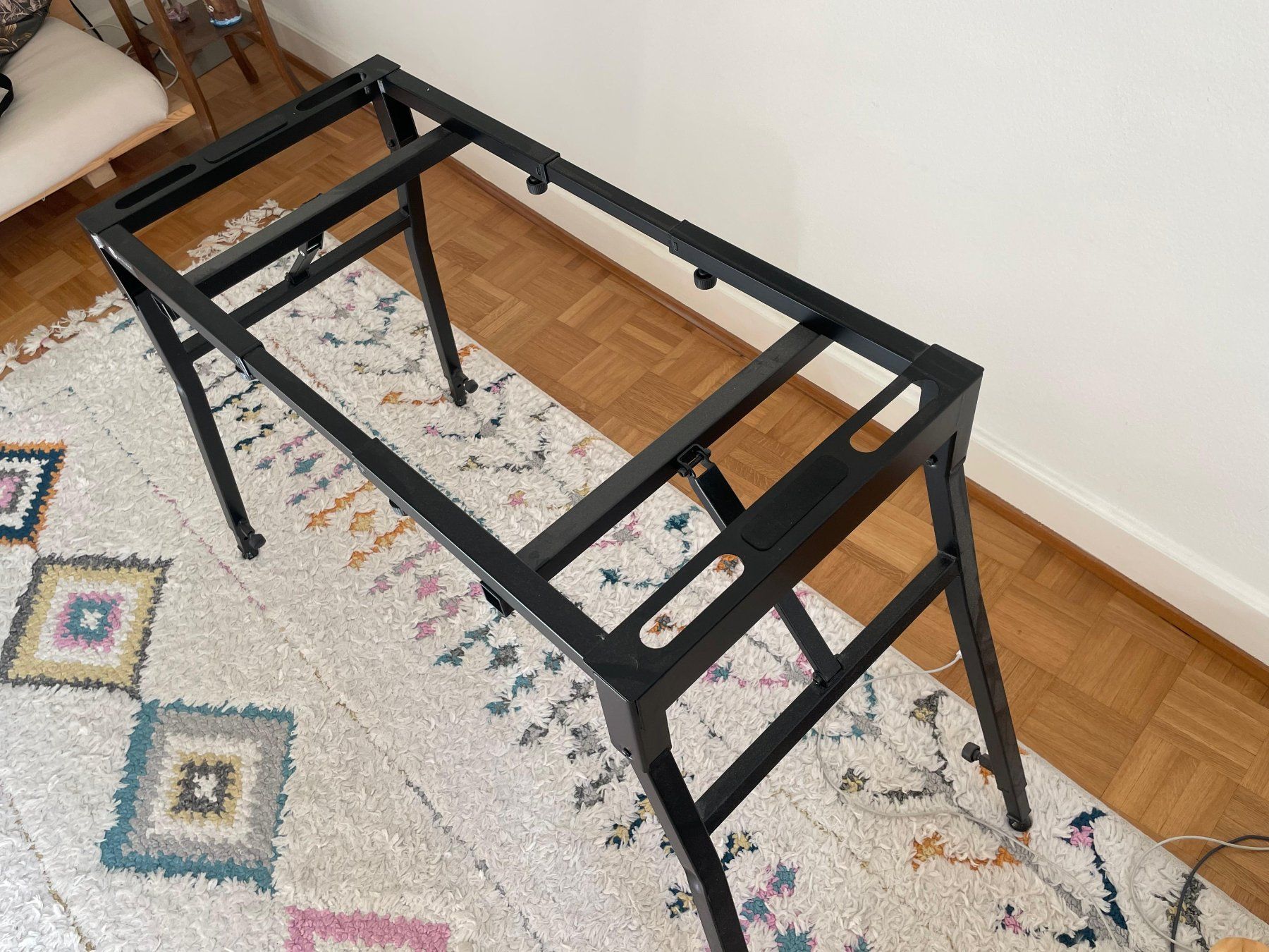 Supporti per strumenti musicali & leggii: Klavierständer Fun Generation Universal Stand – Usato da Lausanne venduto da luk_yw2r 1