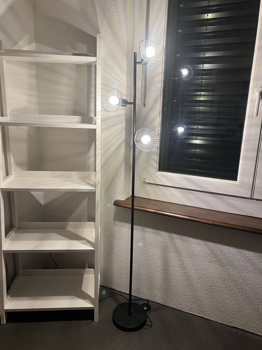 Livique Lampade: Stehlampe Livique – Nuovo (secondo la descrizione) da Schöftland venduto da adr_72gt