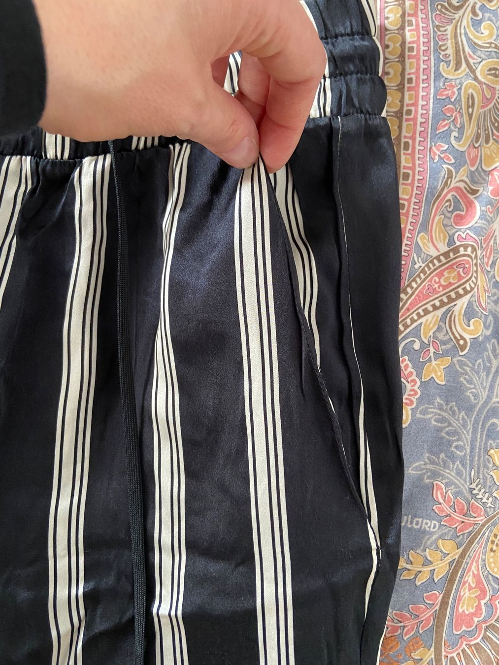 Pantaloni: Pantalon rayé 100% silk – Usato da Cully venduto da FranVey 3