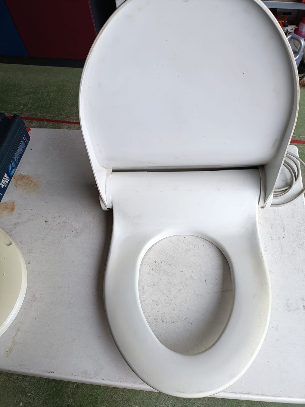 Geberit WC: Geberit Dusch WC Aufsatz UD 400 – Difettoso da St, Antoni venduto da SEMAD