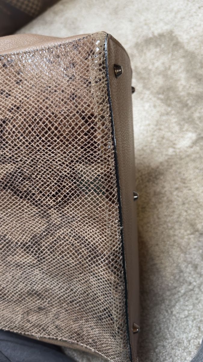Taschen für Damen: Sac à main cuir véritable – Ledertasche effet python – Gebraucht aus Vuippens von Anna_as 4