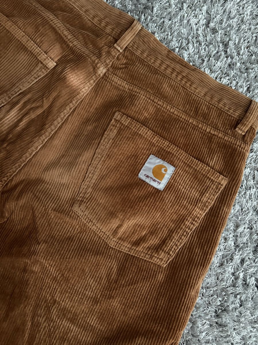Carhartt Jeans: Carhartt Corduroy Pants Size 33 – Defekt aus Brislach von edu_t6pq 1