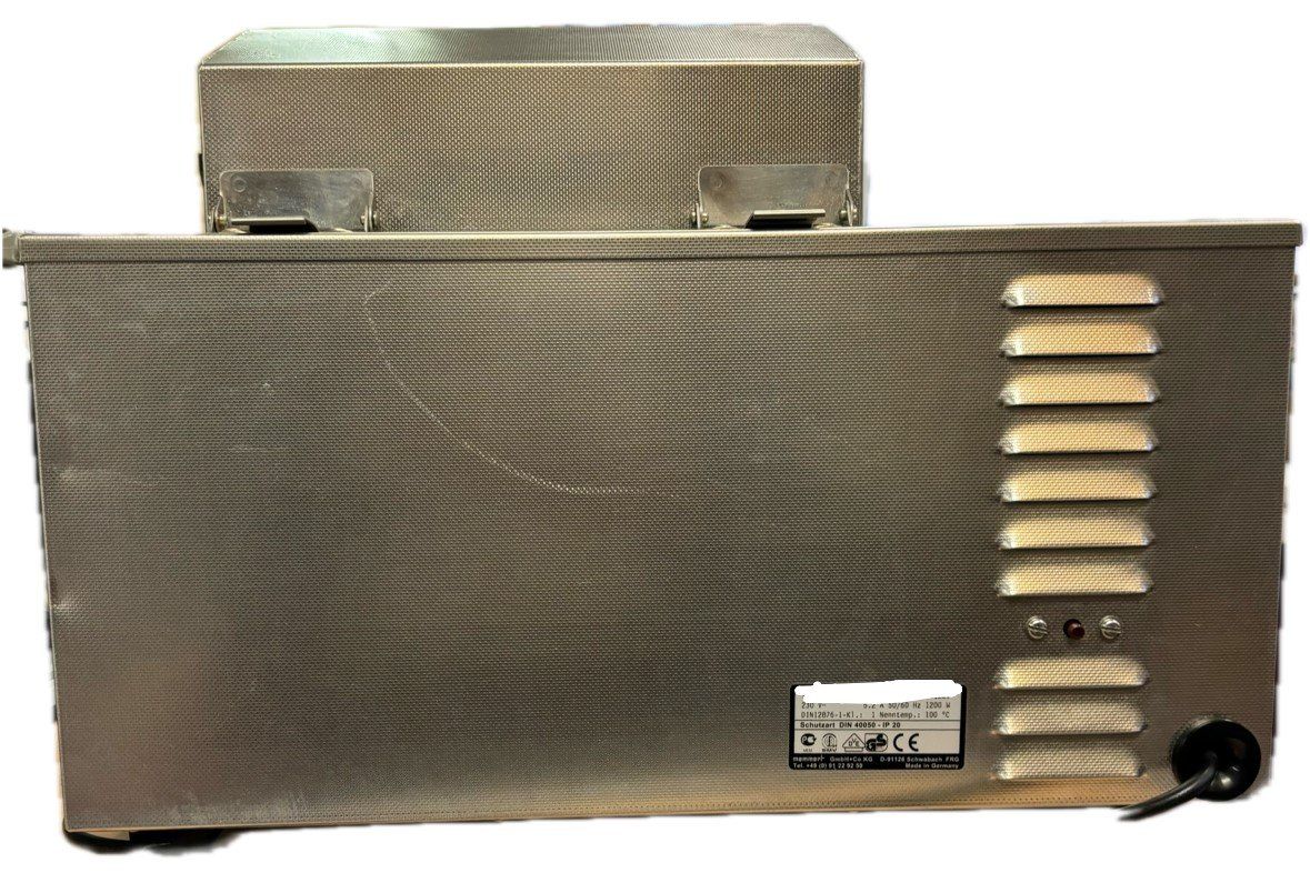 Accessori da laboratorio: Memmert WB7 Laboratory water bath – Usato da Niederdorf venduto da LeptonAG_Labor 3