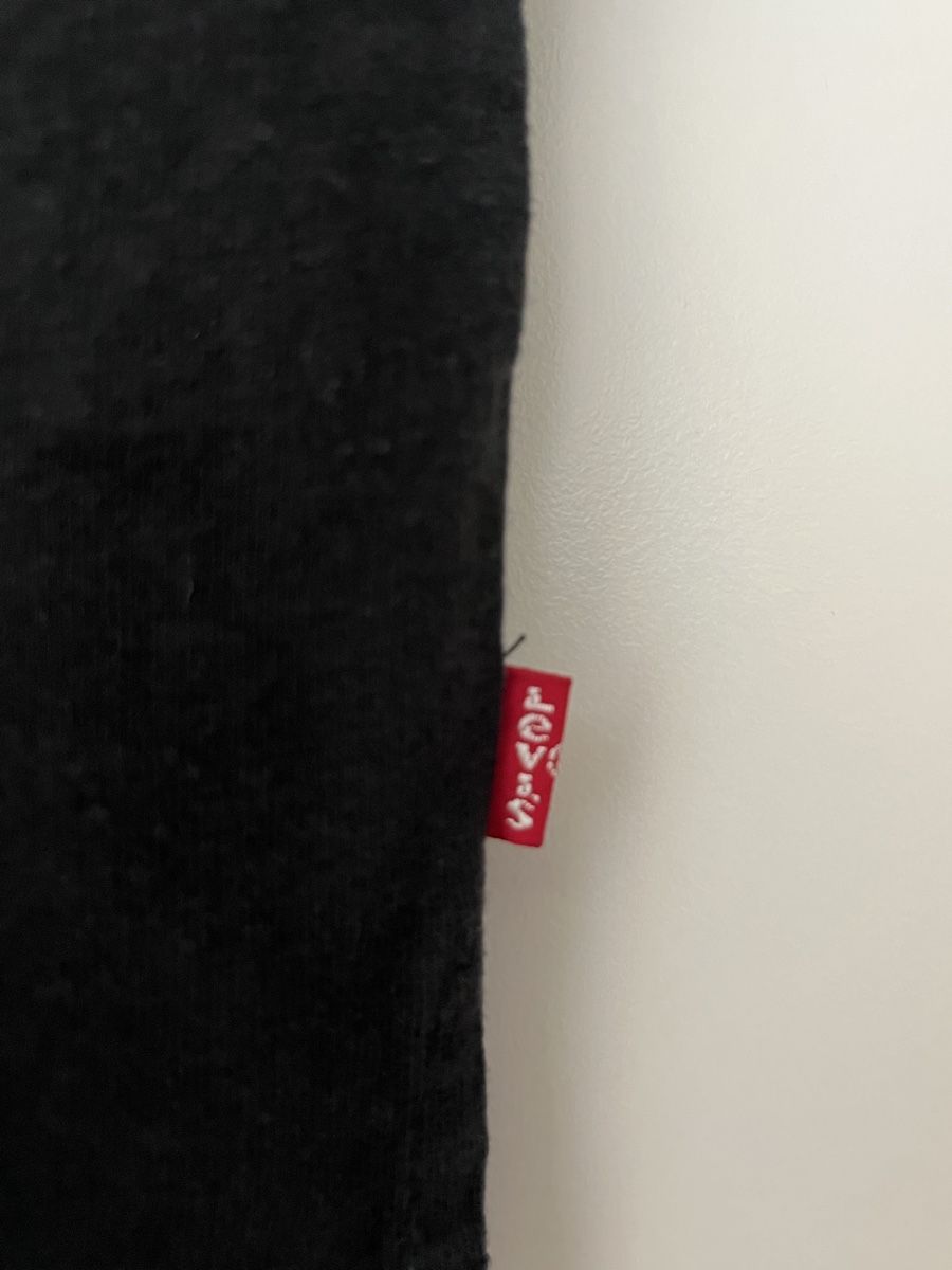 Levi's T-shirt: 2 Levi's T-Shirts Grösse XS – Usato da Frauenfeld venduto da heyLani 4