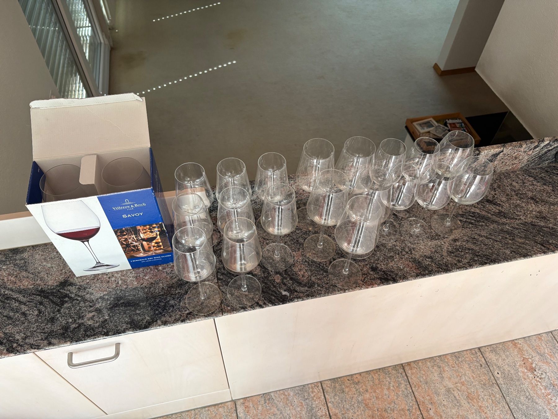 Bicchieri: 20 Wein Gläser – Nuovo (secondo la descrizione) da Dagmersellen venduto da Musikexperte06 2