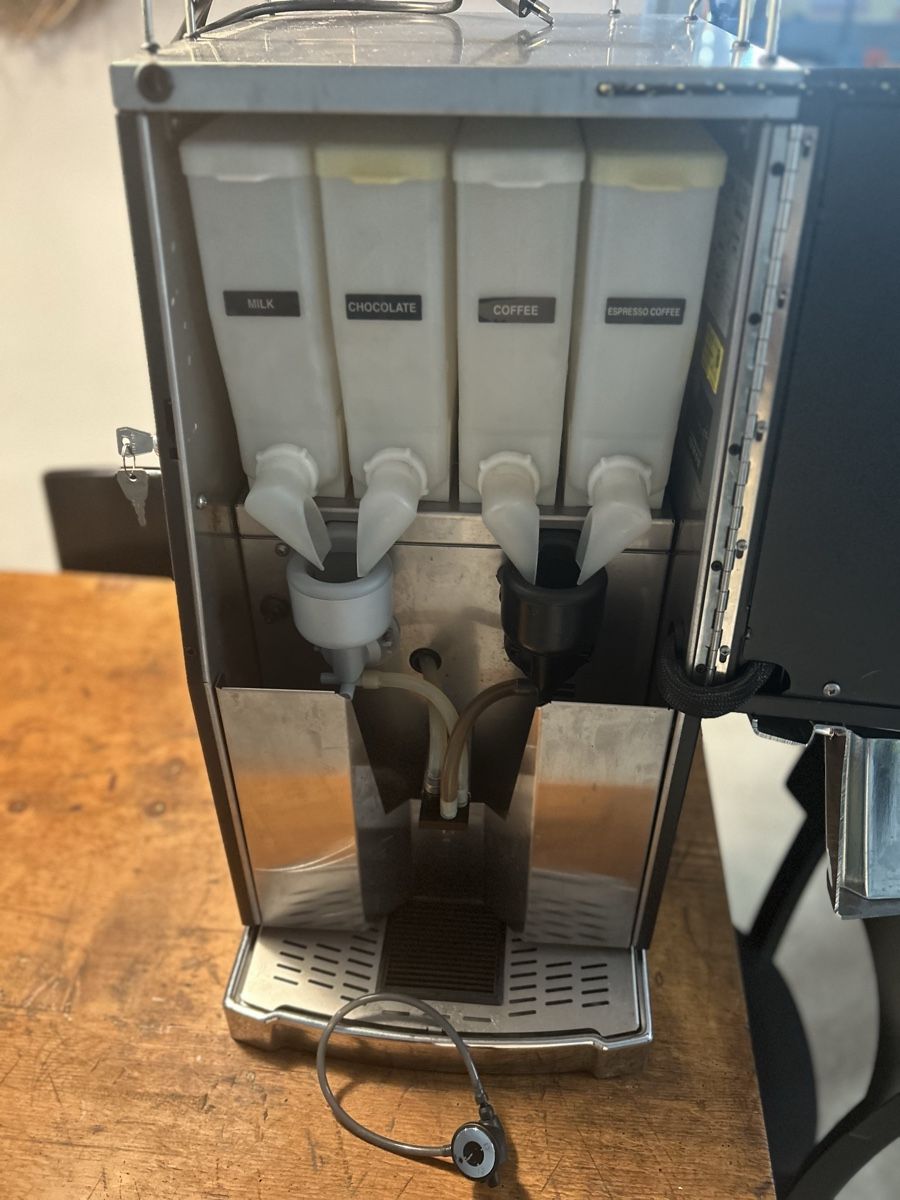 Macchine per caffè & Macchine per espresso: Kaffeevollautomat Coffetek Classico 4 gebraucht – Difettoso da Oberhallau venduto da moenschen77 1