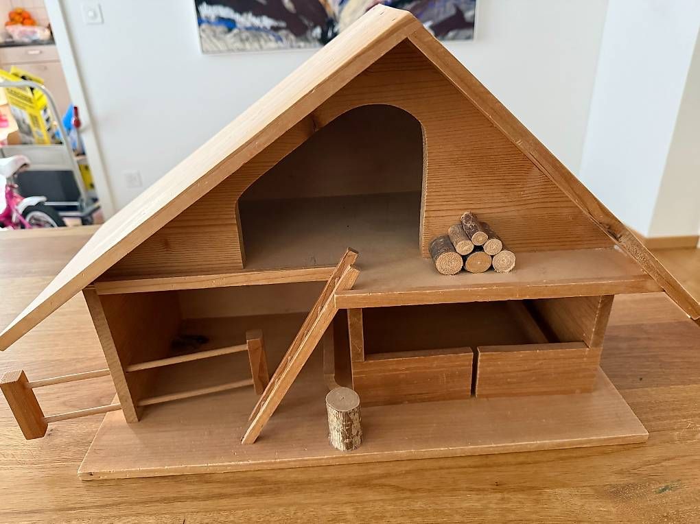 Modellini di ferrovie: Vintage Toy House Chalet – Usato da Wallisellen venduto da Marij1986 2