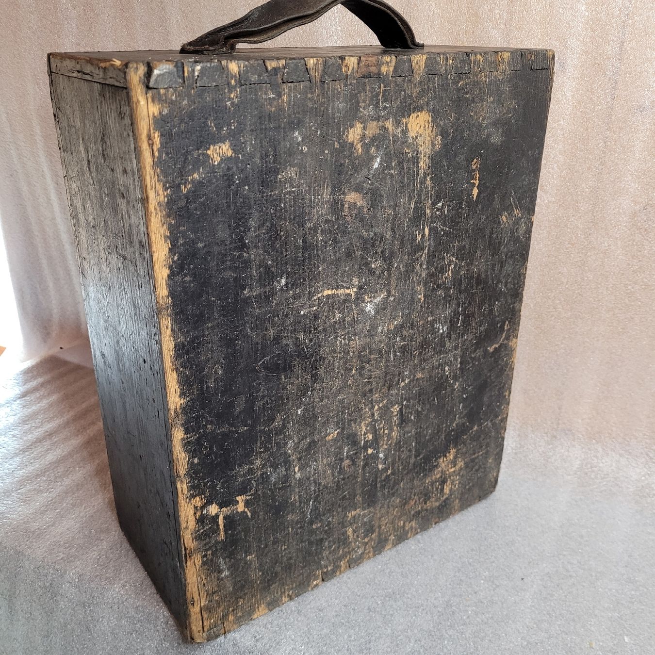 Valigie: Ancienne mallette portable H'C – Usato da Rocourt venduto da PapyCH 5