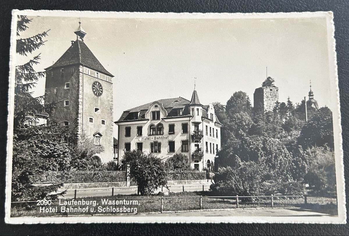 Cartes postales: Laufenburg Hotel Bahnhof  – D'occasion à Horw par Tellbub