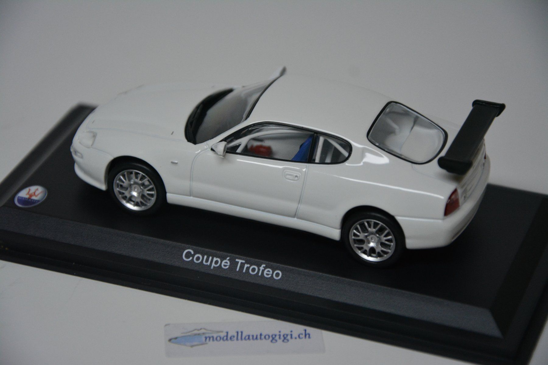 Maserati Modellini d'auto: Maserati Coupé Trofeo 2003 , 1:43 – Nuovo e nell'imballaggio originale da Goldach venduto da Feivel9 8