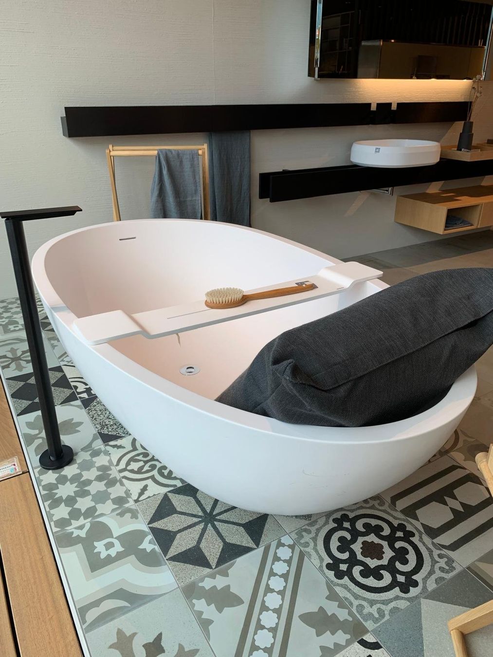 Vasche da bagno: AGAPE Badewanne – Nuovo (secondo la descrizione) da Stans venduto da AQWA_AG 2
