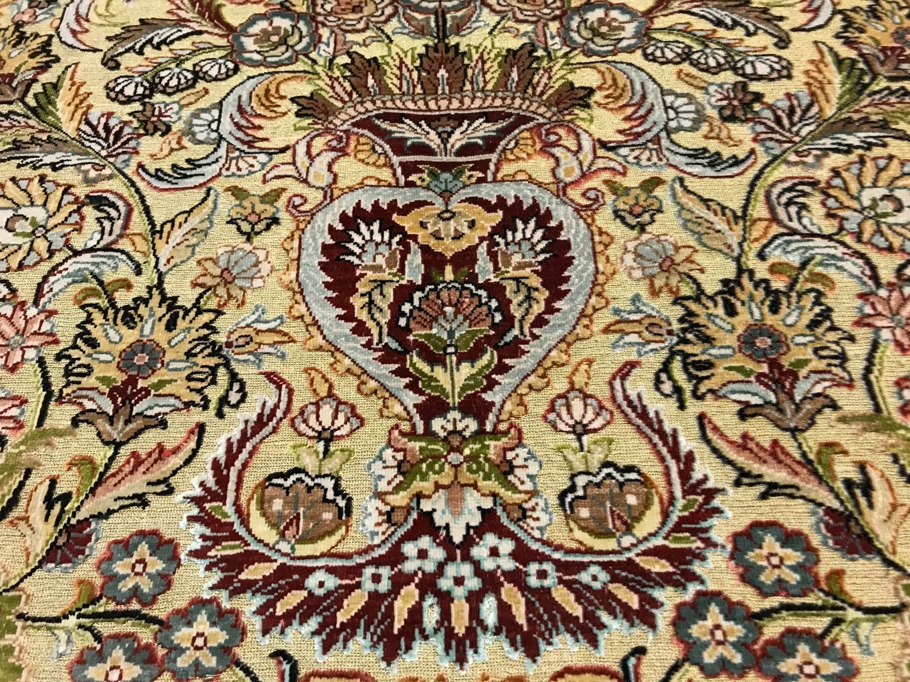 Tappeti: Hereke Seidenteppich sehr fein143x103cm – Usato da Zürich venduto da Artnuvo 1