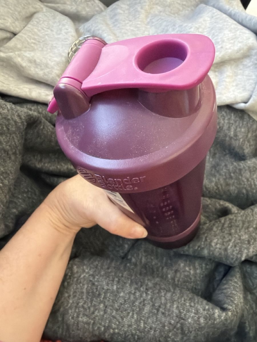Borracce & Thermos: Blender Bottle pro stak 650ml Farbe plum – Nuovo (secondo la descrizione) da Embrach venduto da Yeasy 1