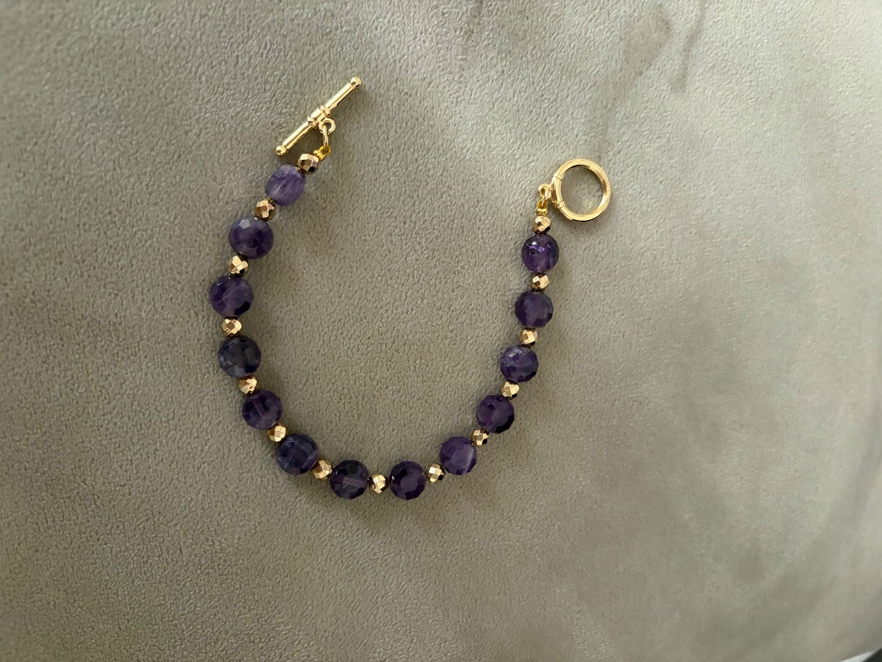 Armbänder & -reifen: Amethyst bracelet – Neu (gemäss Beschreibung) aus Zürich von ghe_k58z 2
