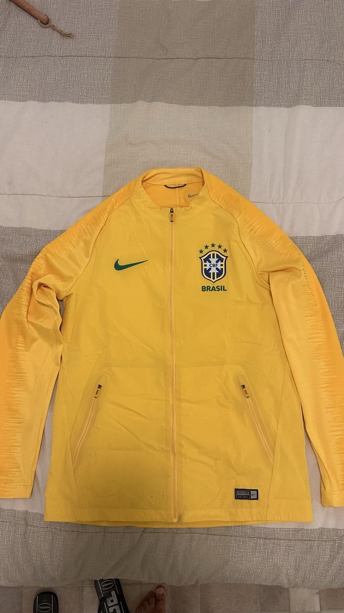 Nike Giacche: Brazil Jacket 2018/2019 – Usato da Oberrieden venduto da jon_5cl2