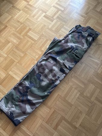 Pantalon treillis  T.M 69/76 comme neu