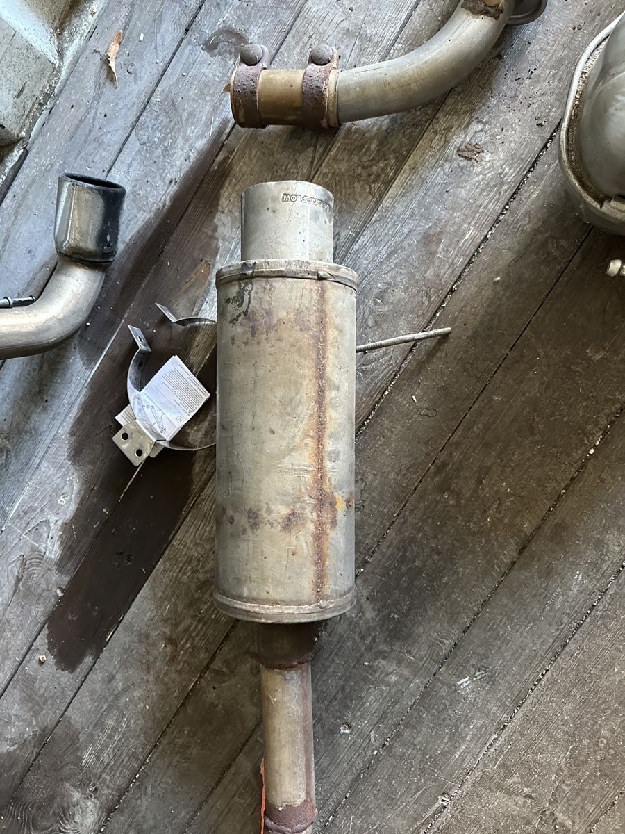 Sistemi di scarico: Magnaflow – Difettoso da Montlingen venduto da mid_m5zn 1