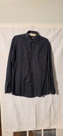 Schickes Herrenhemd in Schwarz, Grösse M
