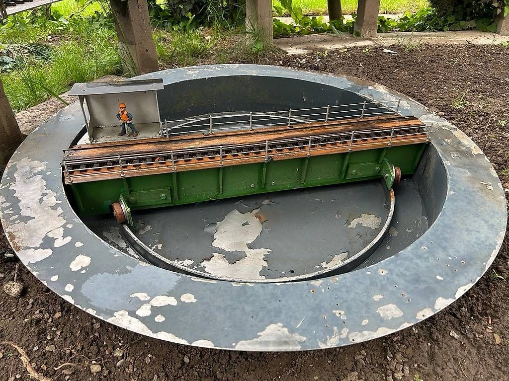 Modellini di ferrovie: Drehscheibe für Gartenbahn Spur I oder IIm.  – Usato da Mumpf venduto da lok01 1