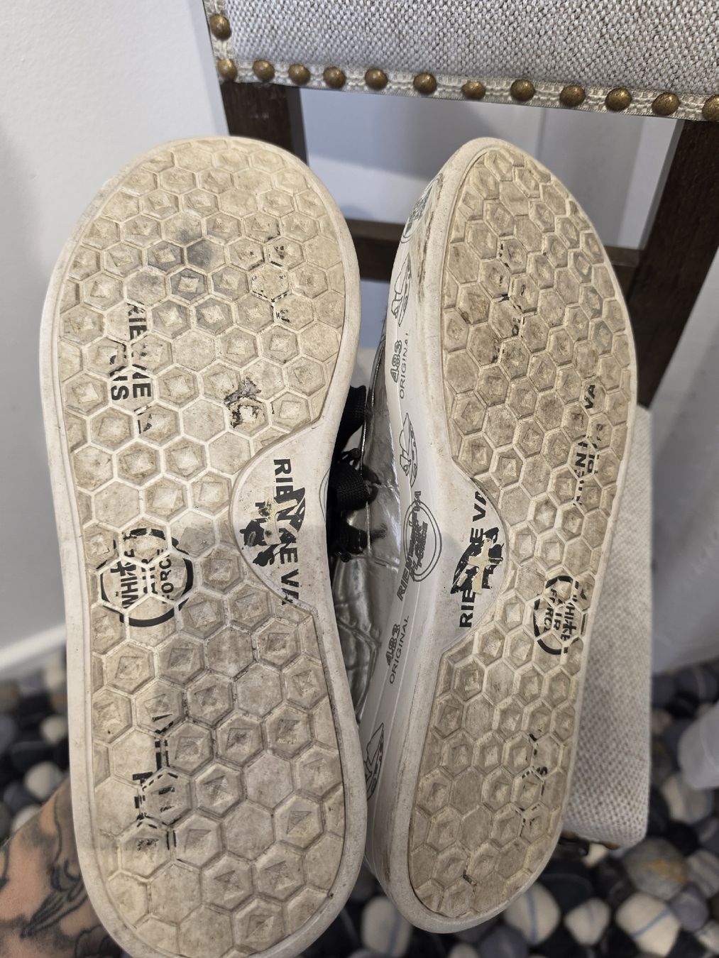 Premiata Damenschuhe: Sneakers PREMIATA silber Grösse 38 mit Futter – Gebraucht aus Adligenswil von FriedasWelt 4