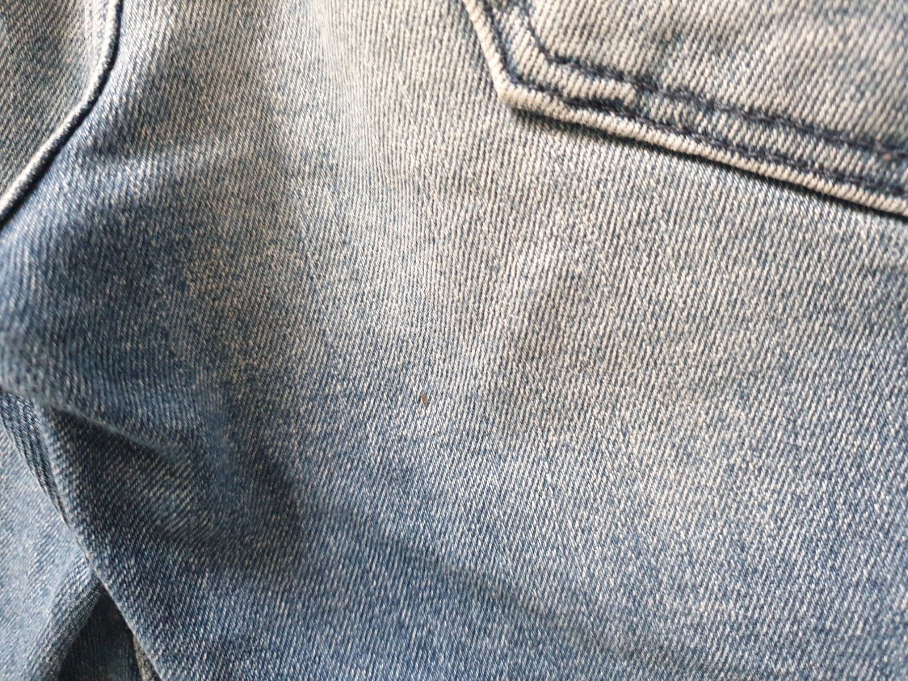 H&M Hosen: Short en jeans H&M, bleu denim, basic, fille, taille 140 – Gebraucht aus Fribourg von fripons 1