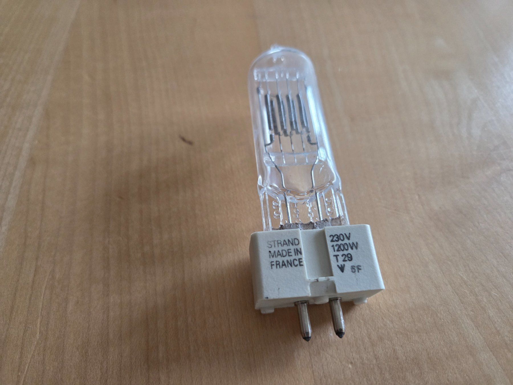 Lampen: Glühbirnen GX9.5 1000W – Neu und originalverpackt aus Oberflachs von Sonne0123 4