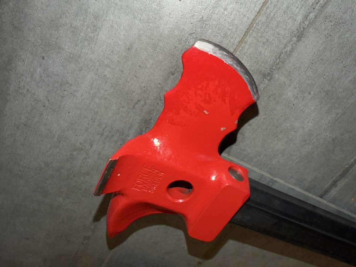 Alle Werkzeuge: FORCE Rescue Tool Axt Beil Feuerwehr Rettung Ferno – Gebraucht aus Meiringen von sellswiss 3