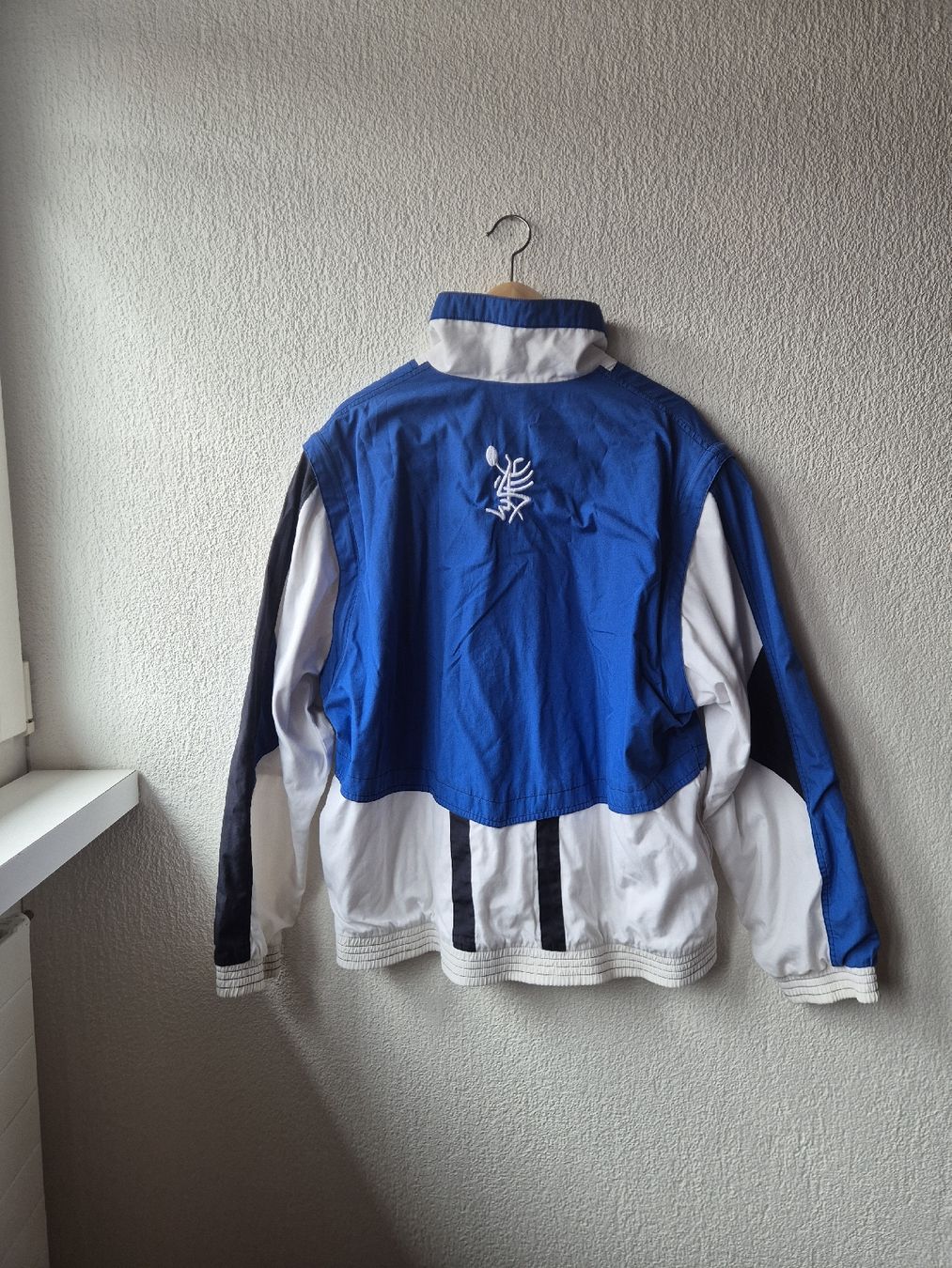 Giacche: Vintage Windbreaker – Usato da Bülach venduto da Max_W. 8
