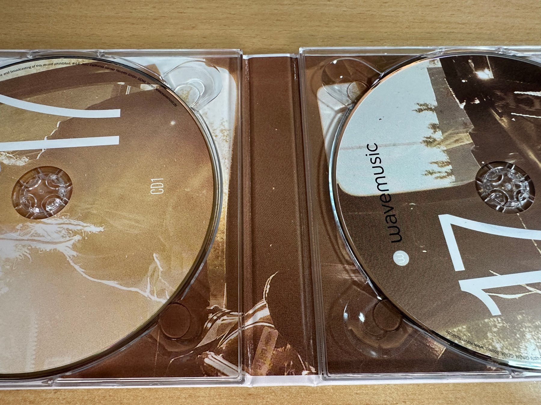 CD: Various – Wavemusic 17 - 2 CD – Usato da Rikon im Tösstal venduto da Alpenmutz 4