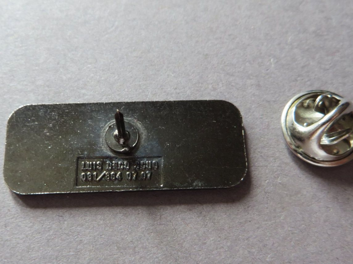 Placchette & Badge: PIN FEUERWEHR PUMPIERS SCUOL – Usato da Neuhausen venduto da luckimucki 1