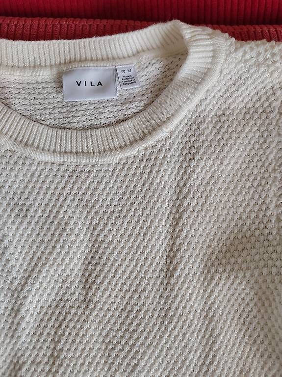 Vila Maglioni & Felpe: Vila Pullover xs – Nuovo (secondo la descrizione) da St. Gallen venduto da jessparker 1