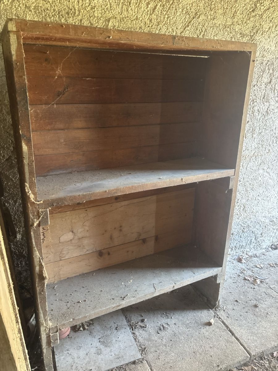Regale: Holzregal  mit 2 Fachböden – Gebraucht aus Suhr von arii_00 2