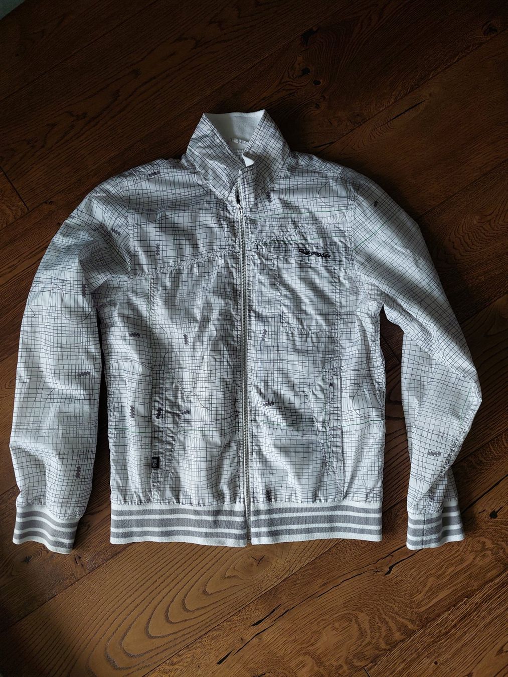 Quiksilver Vestes: Quicksilver Jacke – D'occasion à Mettau par Taeni93